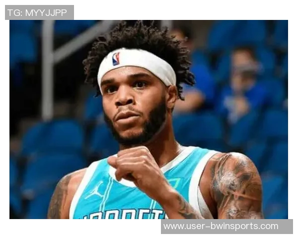 活力四射的迈尔斯布里奇斯半场表现出色贡献12分8板正负值高达9 活力四射的迈尔斯布里奇斯半场表现出色贡献12分8板正负值高达9