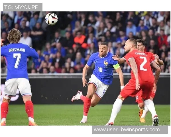 福法纳盛赞帕尔默实力堪比姆巴佩和登贝莱称其如外星人般出色