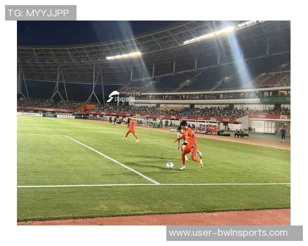 山东泰山B队于12月15日晚重返基地集结备战新赛季全力以赴再创佳绩