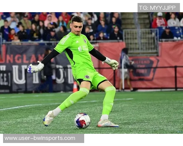 斯特拉斯堡球迷愤怒抗议母公司将球队当作切尔西二队的悲惨现状