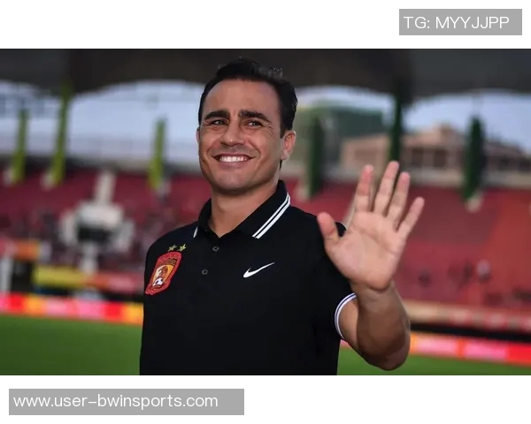 卡纳瓦罗称赞那不勒斯夺冠潜力并赞扬意甲豪门主帅的卓越才华